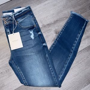KanCan Skinny Jeans NWT! MULTIPLE SIZES!
